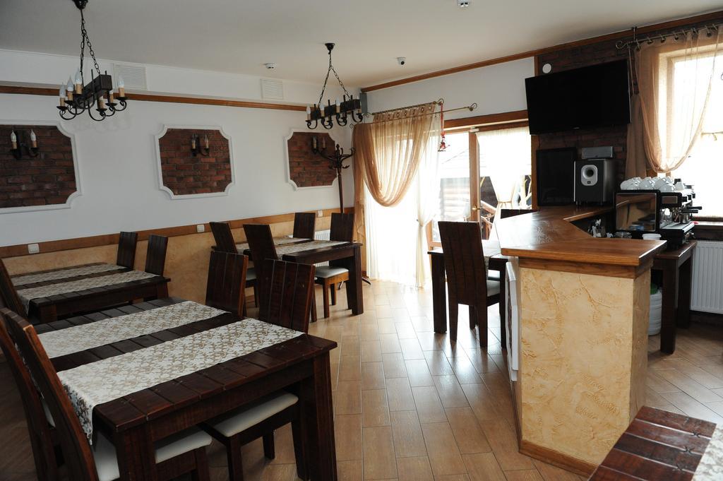 Hotel Perlyna Karpat Буковел Екстериор снимка
