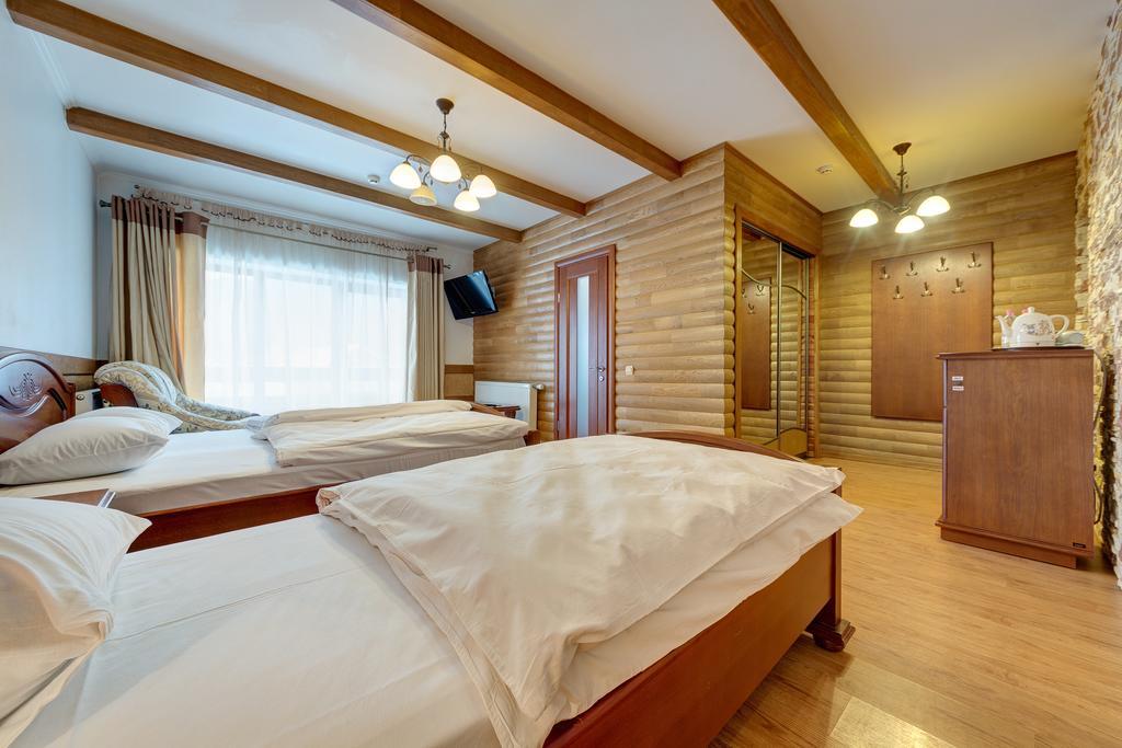 Hotel Perlyna Karpat Буковел Екстериор снимка