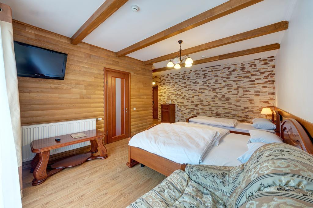 Hotel Perlyna Karpat Буковел Екстериор снимка