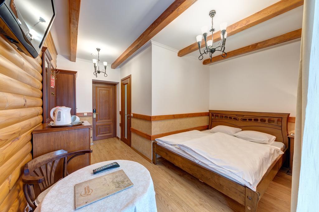 Hotel Perlyna Karpat Буковел Екстериор снимка