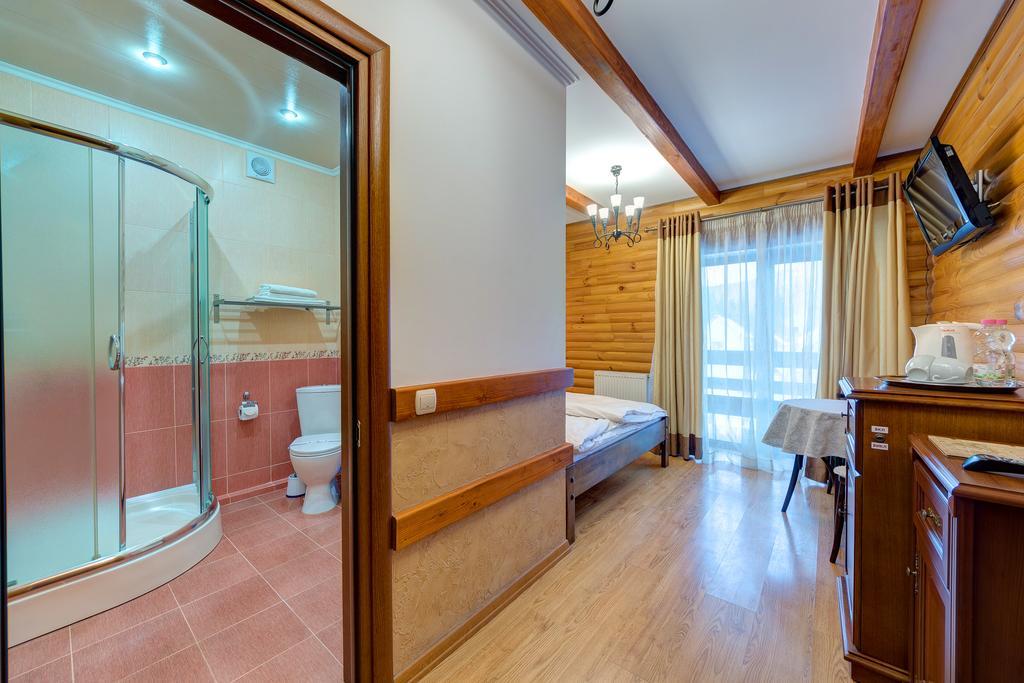 Hotel Perlyna Karpat Буковел Екстериор снимка