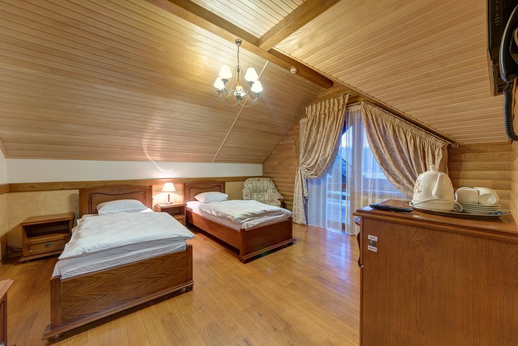 Hotel Perlyna Karpat Буковел Екстериор снимка