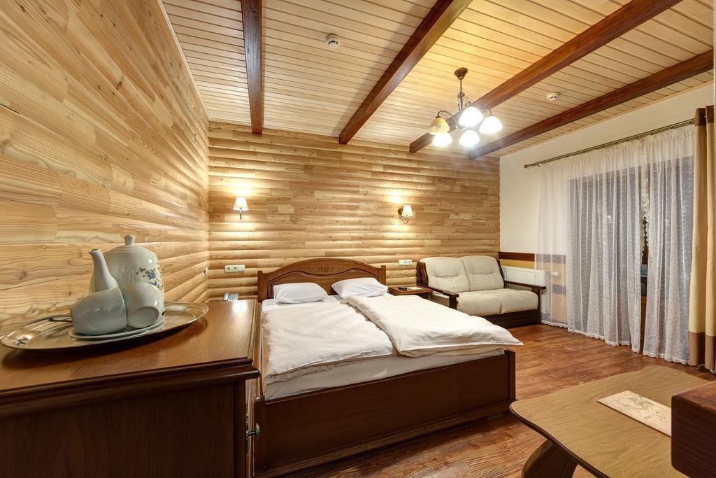 Hotel Perlyna Karpat Буковел Екстериор снимка