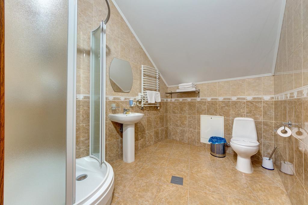 Hotel Perlyna Karpat Буковел Стая снимка